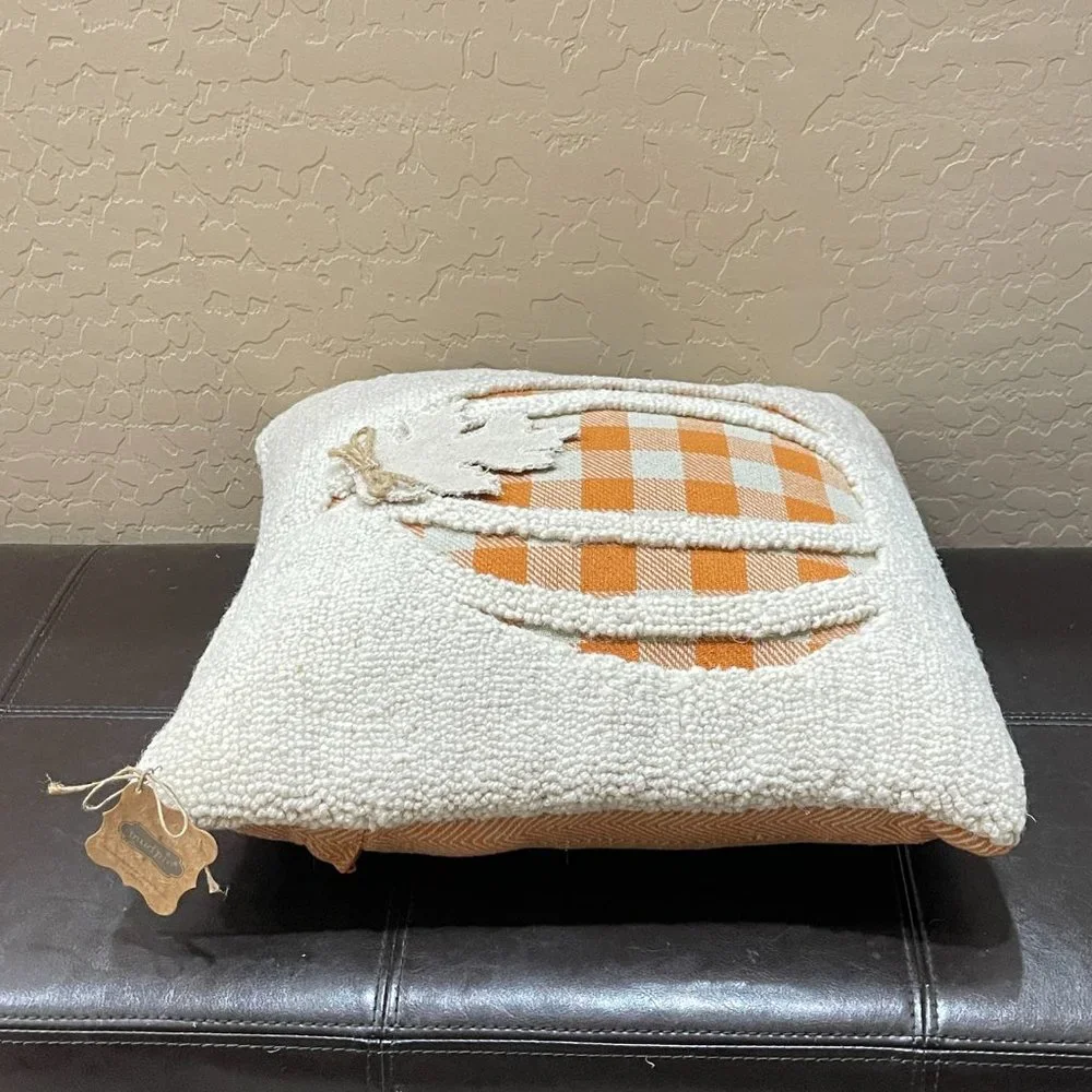 New Mud Pie Pumpkin Pillow Recessed Hooked White Orange Plaid Fall Halloween